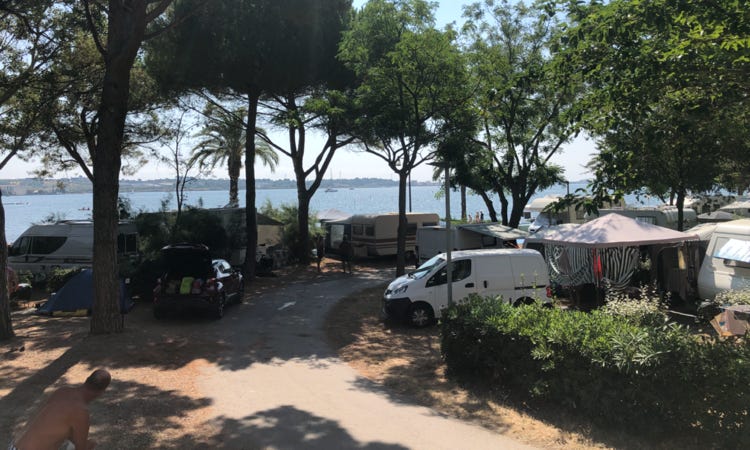 Camping mit Zeltanhänger, Reisen mit Zeltanhänger, Faltcaravan Camping, Reisen mit Faltcaravan